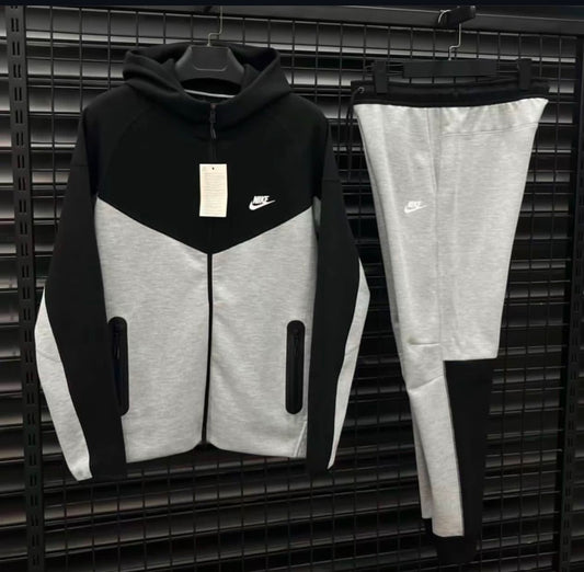 Set Nike Tech - 2025 Μαύρο & Γκρι