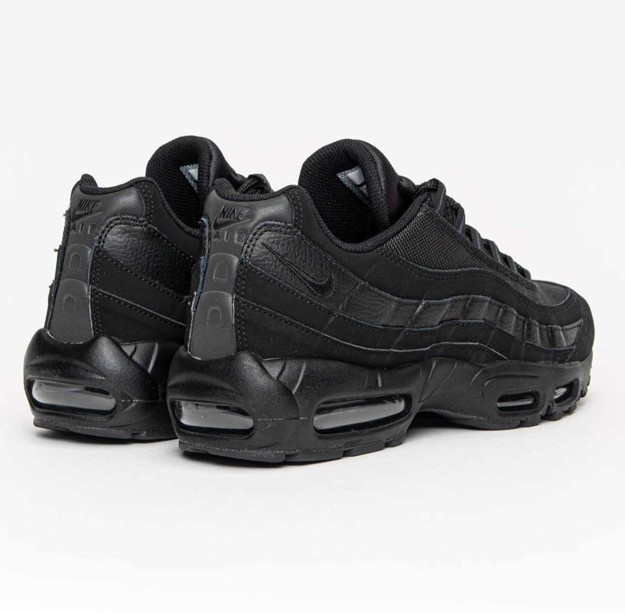 Nike Air Max 95 Essential Μαύρο/Dark Grey/Μαύρο