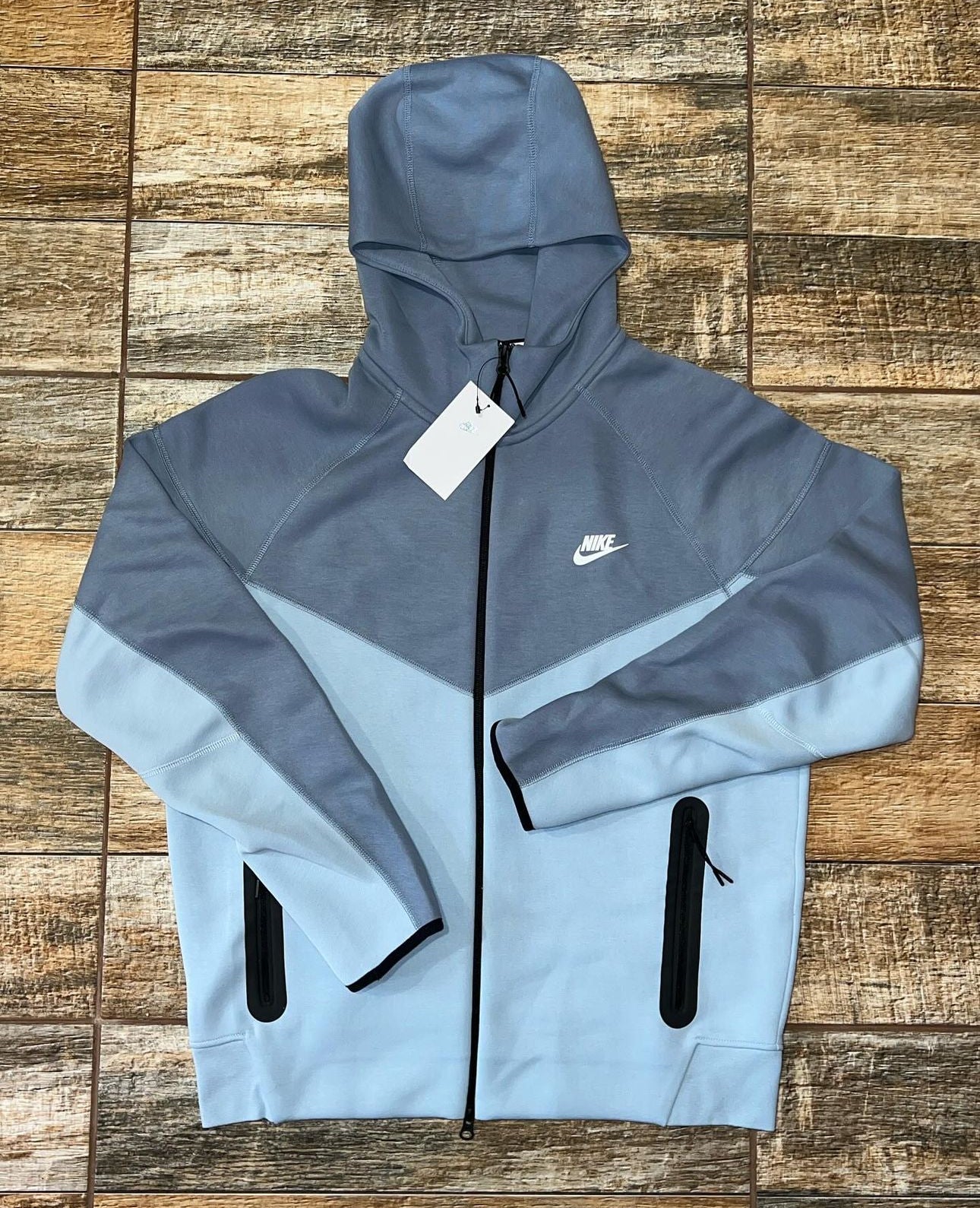 Nike Tech Grey-Blue K25