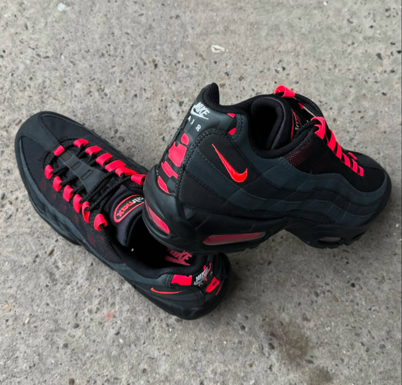 Nike Air Max 95 Essential Μαύρο & Κόκκινο