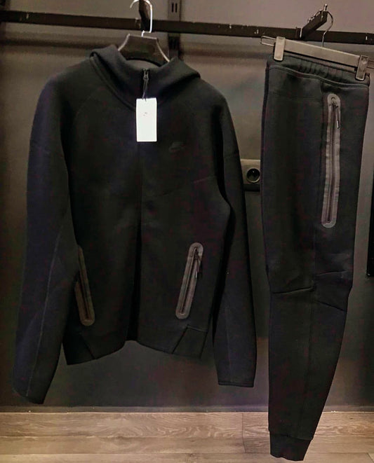 Nike Tech Fleece Gr-115 K25