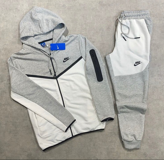 Nike Tech Lifestyle Gr-222 K25