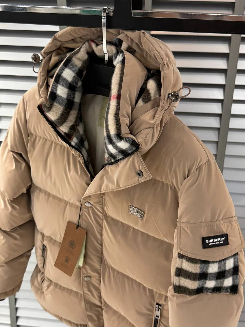 Burberry jacket - K913