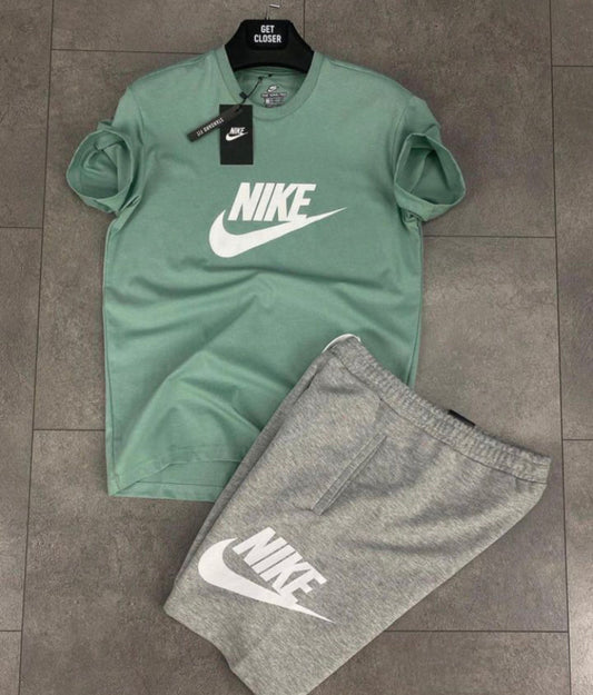 Nike Club Fleece Lifestyle Qr-01 K26