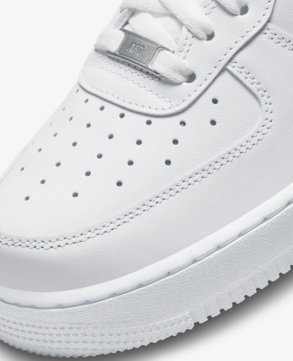 Nike Air Force 1 ’07