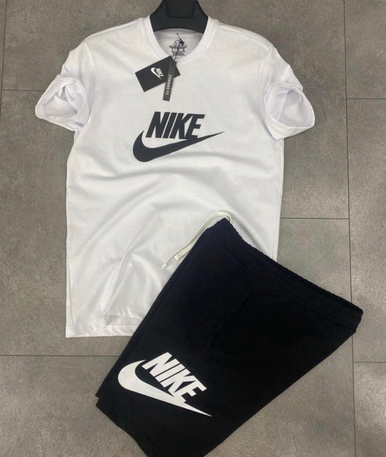 Nike Club Fleece Lifestyle Qr-04 K26