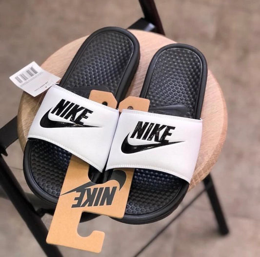 Nike Summer Slippers Black/White