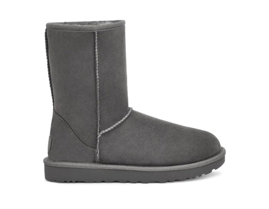 Μπότες UGG Classic Short II