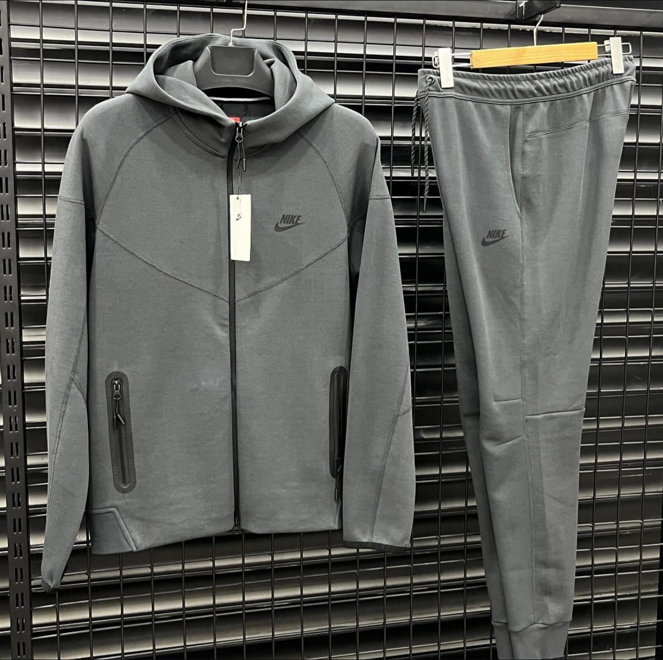 Set Nike Tech -N7651