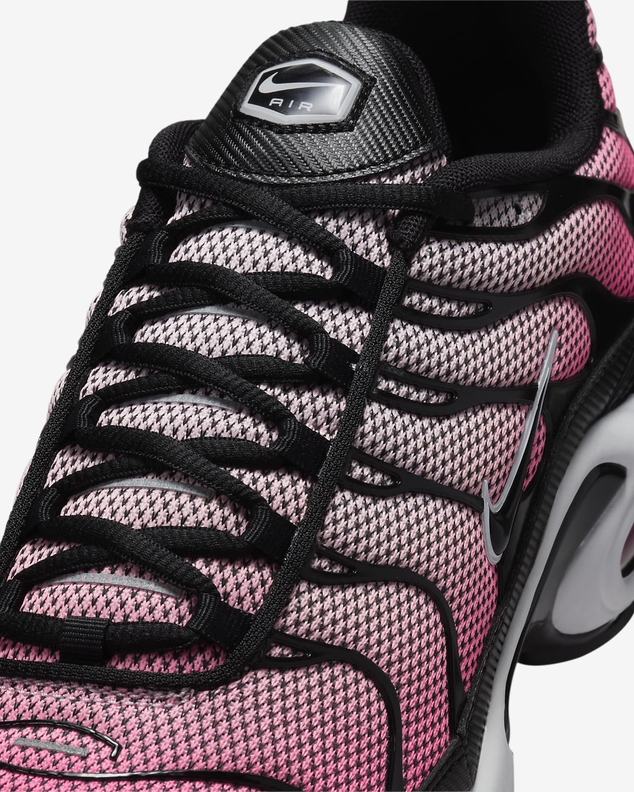 Nike Air Max Plus TN – ‘Black Gradient Red’