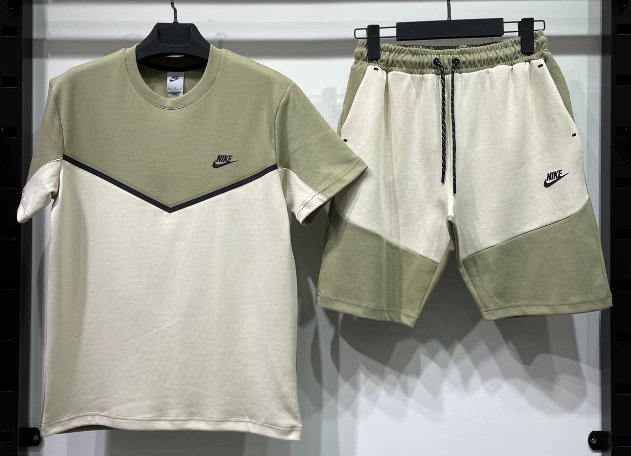 Nike Tech Χακί-Άσπρο S&T K26