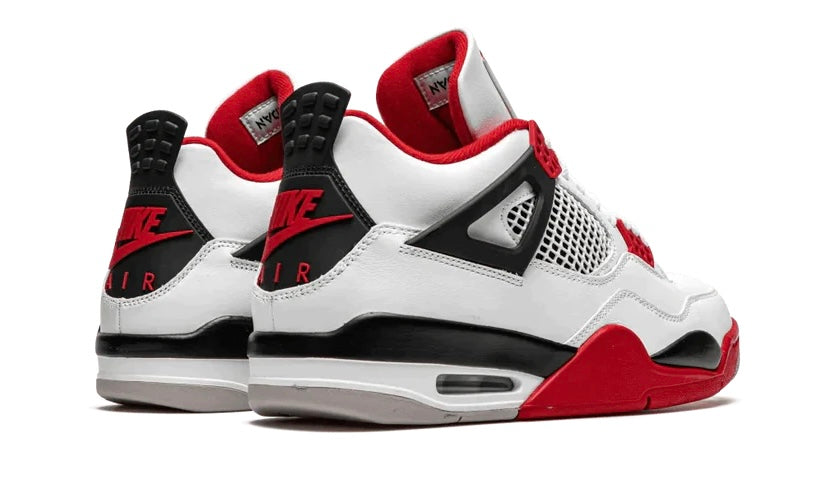 Air Jordan Retro 4 ” Fire Red ”