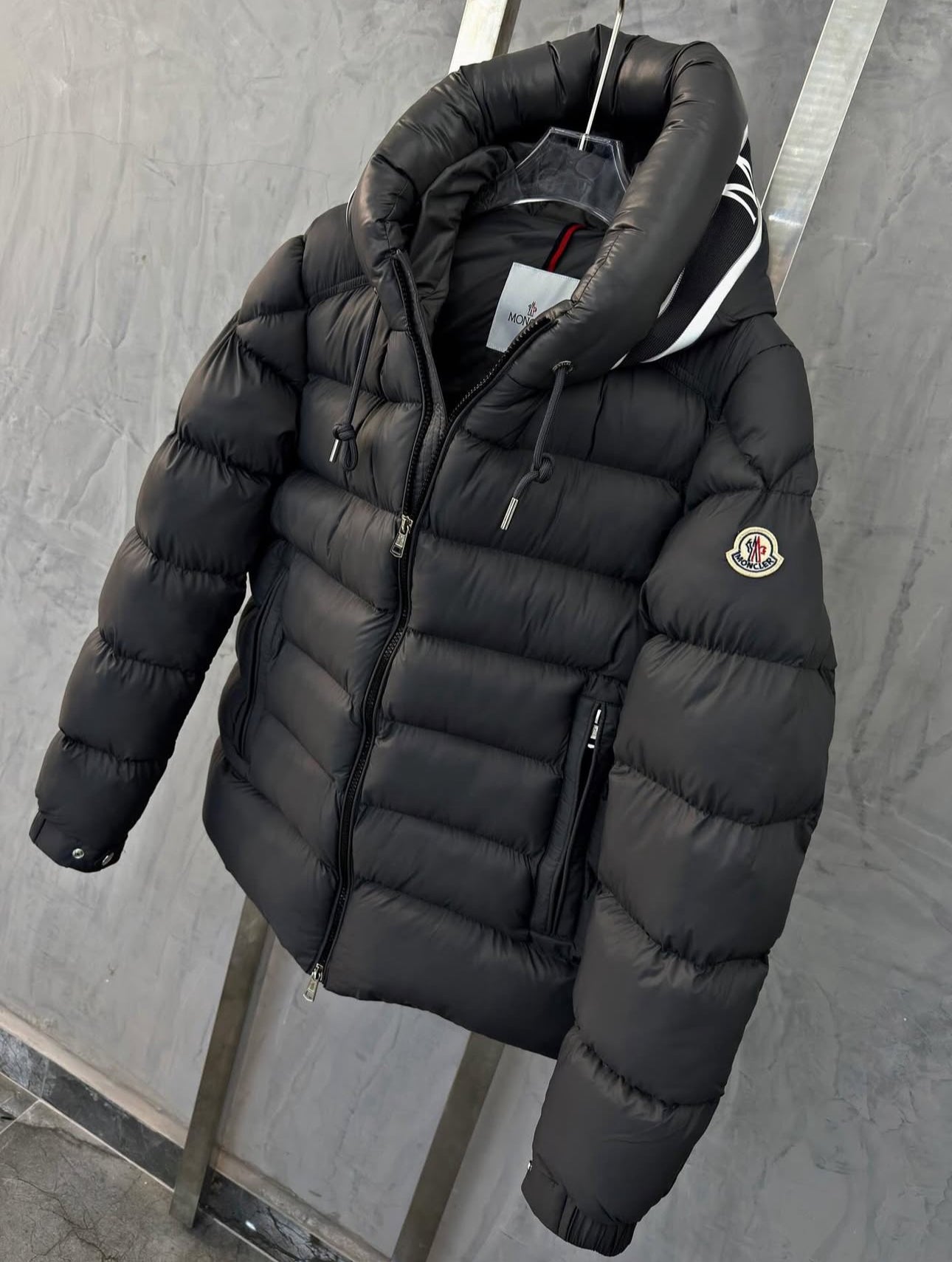 Moncler jacket - K747