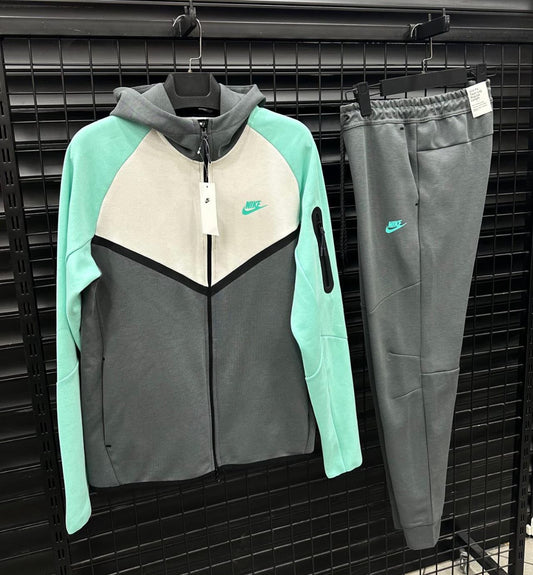 Set Nike Tech -N936