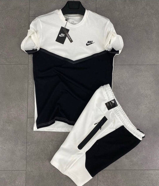 Nike Tech Άσπρο-Μαύρο S&T K26