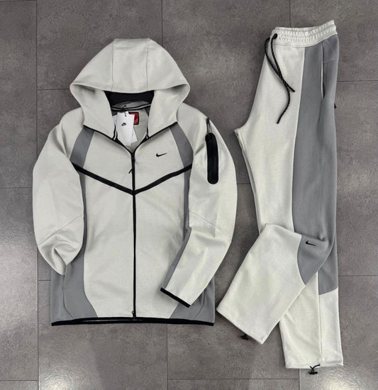 Set Nike Tech NEW 2026 - K982