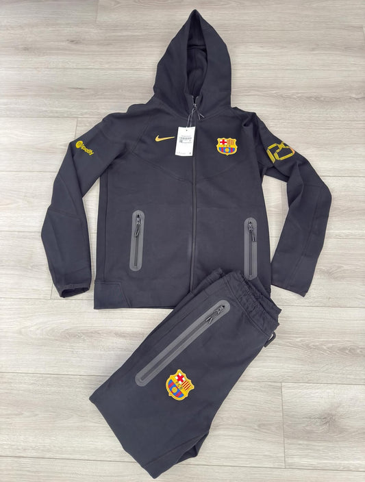 Set Nike Tech Barcelona- TC083